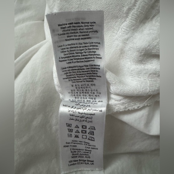 West Elm White full/queen duvet and matching shams - Picture 3 of 8